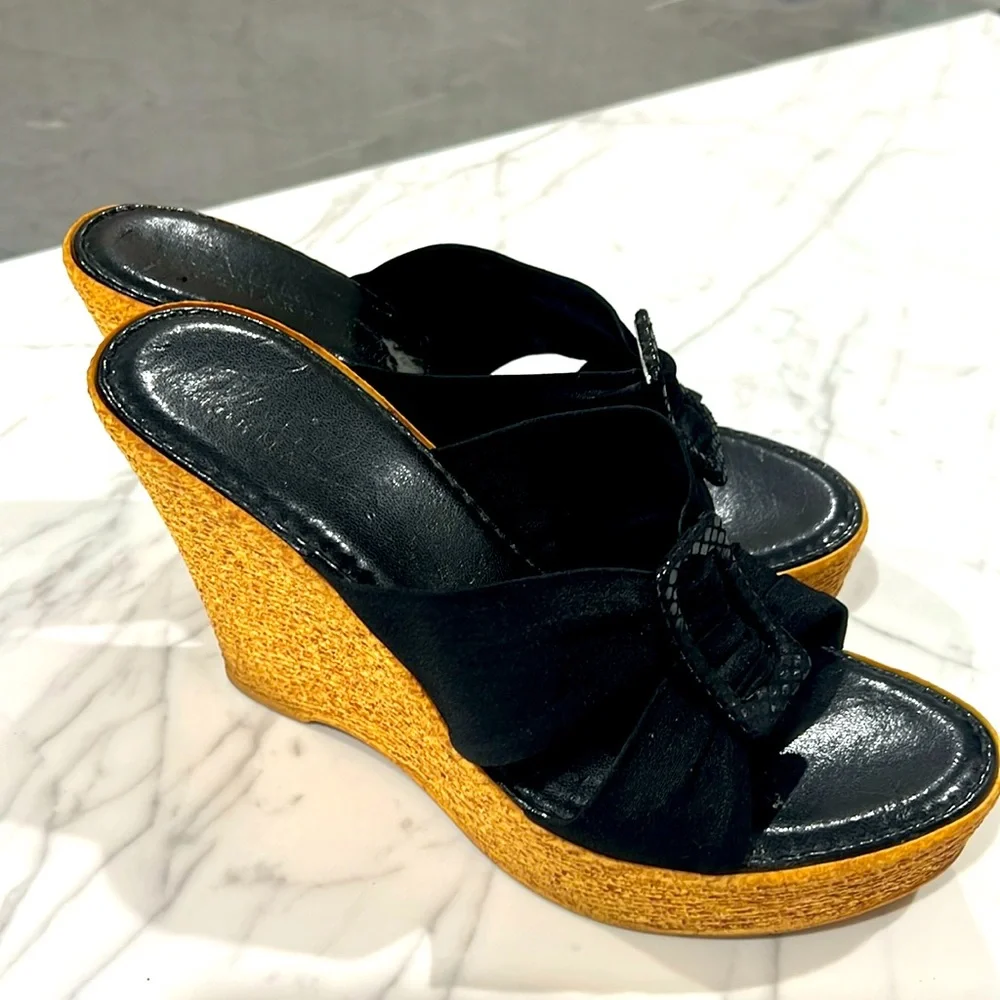Black wedge slip-ons - Picture 1 of 5